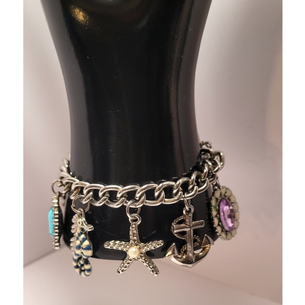 Vintage BG Charm Bracelet Silver Tone Ocean Beach Hearts Theme